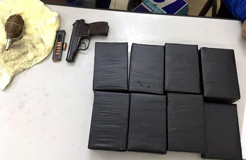 Hành trình bắt sống kẻ mang 15 bánh heroin cùng khẩu K59 đạn đã lên nòng - ảnh 2