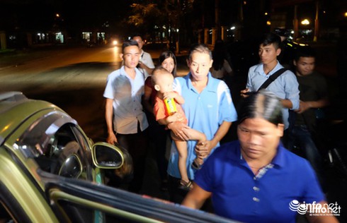 Hoãn phiên xét xử người lái xe xích lô khiến cháu bé 9 tuổi tử vong - ảnh 1