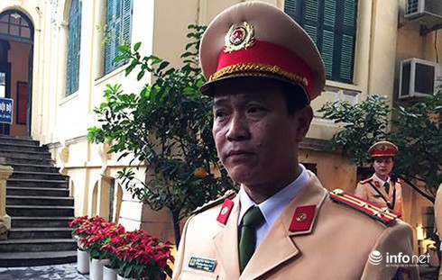 Tổng kiểm tra xe buýt nhái, xe ô tô điện không được phép lưu thông - ảnh 2