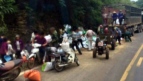 Có hay không chuyện người dân hôi của sau vụ TNGT làm 2 người chết? - ảnh 1