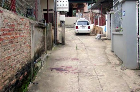 Mâu thuẫn ở quán tẩm quất, nam thanh niên bị nhóm người truy sát - ảnh 1