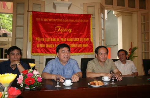 Chừng nào còn sách thì còn văn hóa đọc - ảnh 1