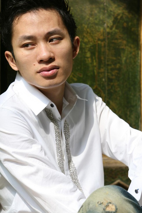 Tùng Dương lần đầu tiên