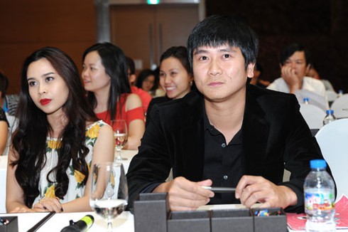 Vợ chồng Hoài Anh – Hương Giang ngồi ‘ghế nóng’ The Voice Kids - ảnh 1