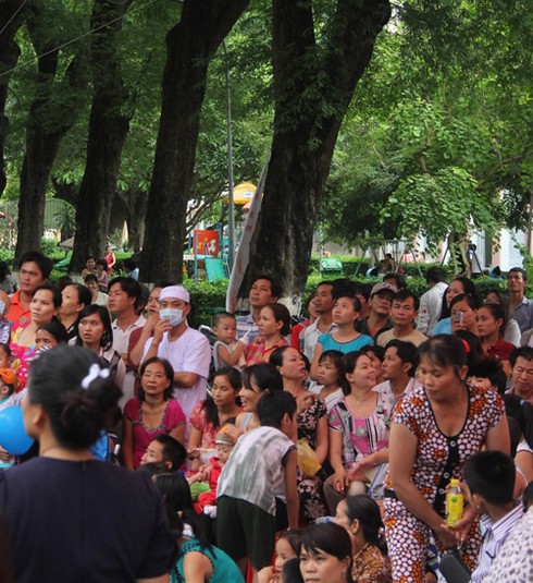 'Sao' Giọng hát Việt nhí xúc động hát tặng các bệnh nhân nhi đồng - ảnh 2