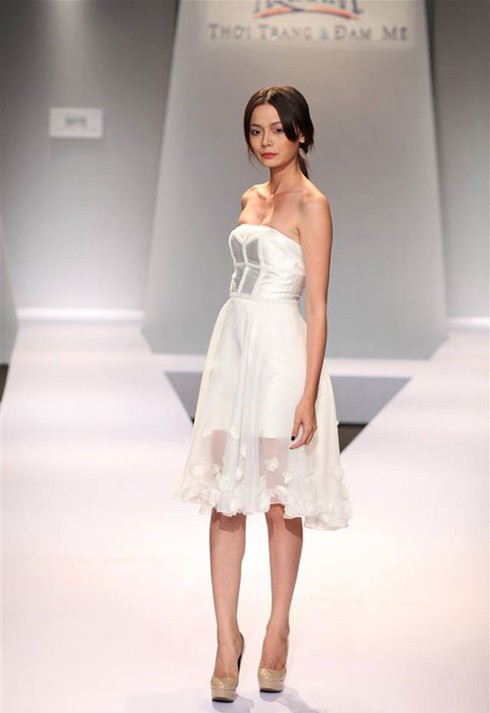 Mỹ Tâm lần đầu làm mẫu vedette - ảnh 8