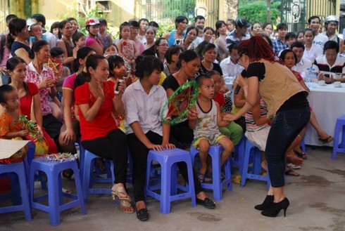 Bữa tiệc trung thu đặc biệt tại bệnh viện - ảnh 4