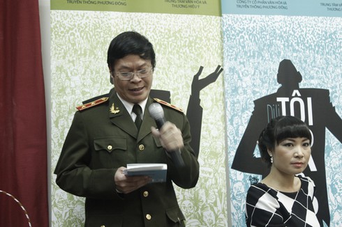 Tướng Hữu Ước: “Tôi có phần coi thường các nhà văn không biết PR” - ảnh 1