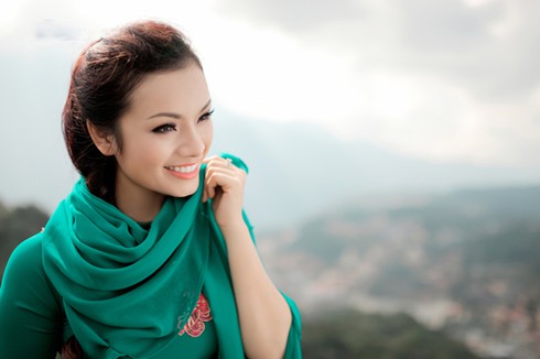 Ca sĩ Tân Nhàn thú nhận có “dao kéo” chỉnh sửa - ảnh 1