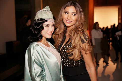 Sức hút kỳ lạ của Lý Nhã Kỳ ở kinh đô thời trang - ảnh 1