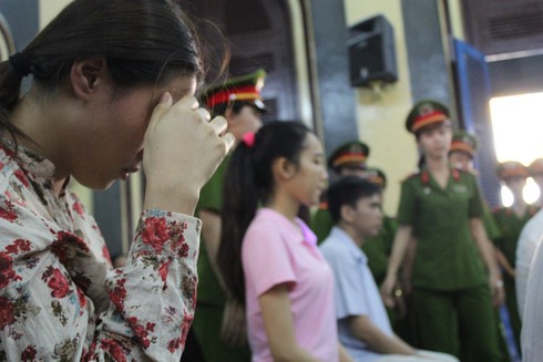 Cận cảnh Hoa hậu Mỹ Xuân trước vành móng ngựa - ảnh 5