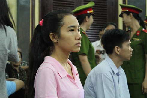 Cận cảnh Hoa hậu Mỹ Xuân trước vành móng ngựa - ảnh 7