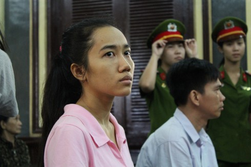 Cận cảnh Hoa hậu Mỹ Xuân trước vành móng ngựa - ảnh 9