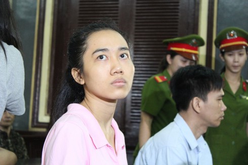 Cận cảnh Hoa hậu Mỹ Xuân trước vành móng ngựa - ảnh 1