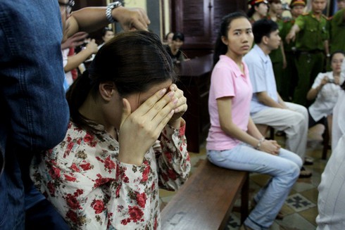 Cận cảnh Hoa hậu Mỹ Xuân trước vành móng ngựa - ảnh 2