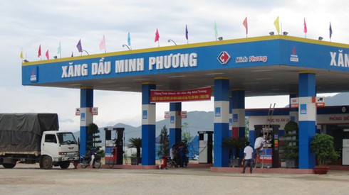 Nhân viên xăng dầu trả 130 triệu đồng nhặt được cho khách hàng - ảnh 2