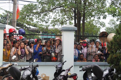 Hà Tĩnh: Xét xử vụ bắt giữ công an, đốt nhà lãnh đạo xã - ảnh 2