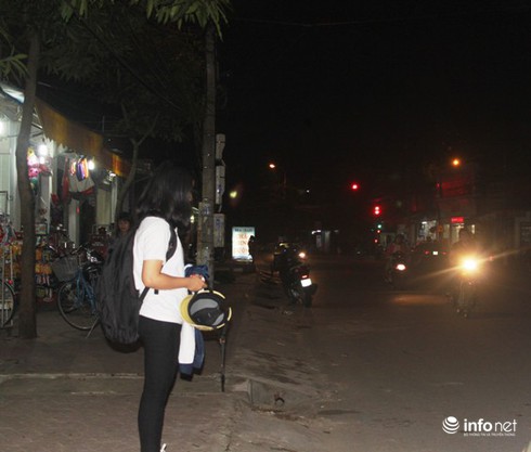 Học thêm ca 3 trong đêm: Mệt vẫn phải cố! - ảnh 3