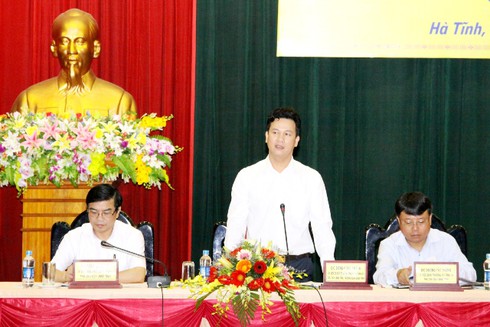 Chủ tịch Hà Tĩnh: DN khó nói hãy nhắn tin, tôi sẽ giữ bí mật! - ảnh 2