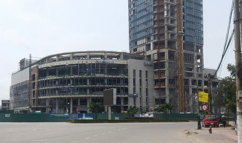 Hà Tĩnh: Nổ súng trong đêm, 2 người trọng thương - ảnh 1