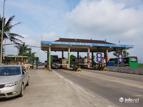 Phí BOT cầu Rác lại