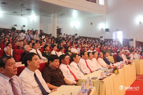 Hà Tĩnh kỷ niệm 60 năm Bác Hồ về thăm - ảnh 1