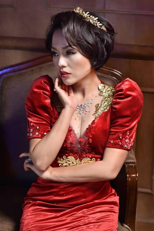 'Ủ mưu dọa dẫm tung ảnh, clip nóng là mạt hạng'