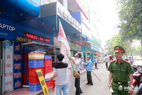 Nghệ An: Người dân tự đập bỏ bậc tam cấp, trả lại vỉa hè cho người đi bộ - ảnh 3