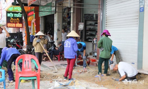 TP Vinh bắt đầu ra quân chiến dịch giải tỏa vỉa hè - ảnh 8