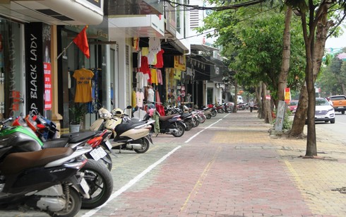 Nghệ An: Vỉa hè TP Vinh như thế nào sau 4 ngày ra quân giải tỏa? - ảnh 6