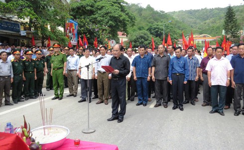 Nghệ An: Đón 107 hài cốt liệt sỹ hi sinh tại nước bạn Lào về với đất mẹ - ảnh 1