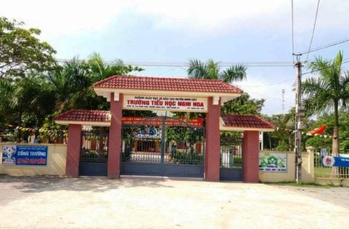 Nghệ An: Cô giáo đánh học sinh thâm tím lưng và chân vì không làm được bài - ảnh 1