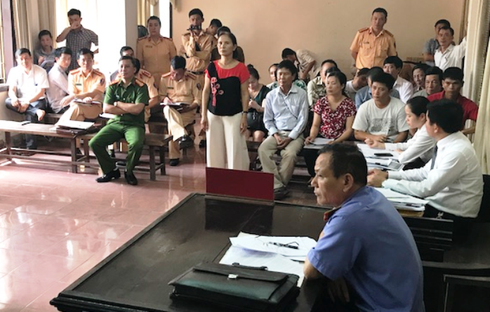 Ngày 29/5 sẽ tuyên án vụ tài xế kiện Công an TP. Vinh ra tòa vì tấm biển cấm - ảnh 2