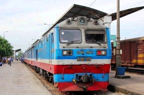 Khai trương đoàn tàu khách nhanh Hà Nội – Vinh - ảnh 1