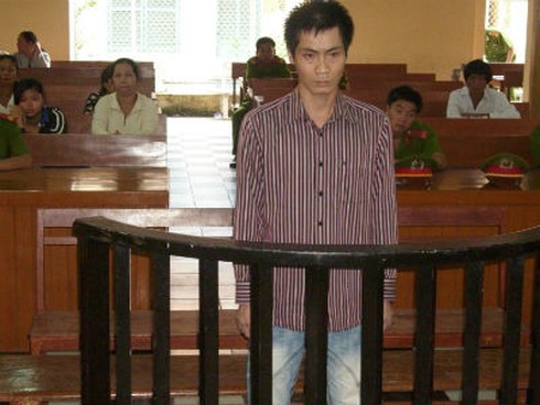 Lâm Văn Bình trước vành móng ngựa