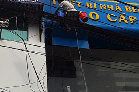 Tai nạn lao động luôn rình rập người lao động - ảnh 1