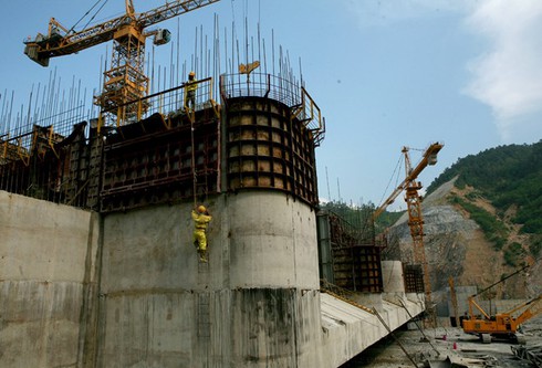 Dự án xây dựng thủy điện Lai Châu sẽ “về đích” trước 1 năm - ảnh 1
