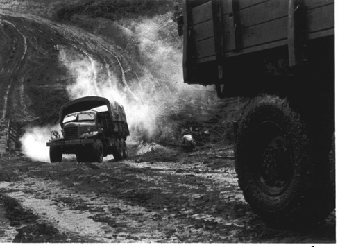 Có một “con đường tiền tệ” huyền thoại - ảnh 1