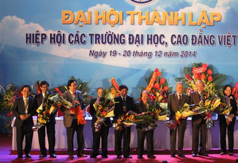 Tự chủ để nâng cao chất lượng đào tạo - ảnh 1