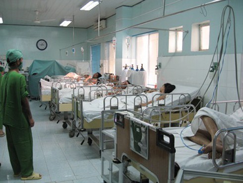 Đẩy mạnh xã hội hóa trong lĩnh vực y tế - ảnh 1