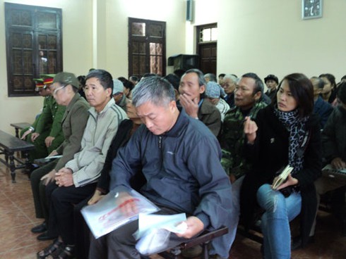 Xử côn đồ đánh dân Văn Giang: Cuộc tranh luận “nảy lửa” giữa tòa - ảnh 4