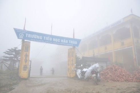 Học sinh Sa Pa đi học trong rét 5- 6 độ C - ảnh 3