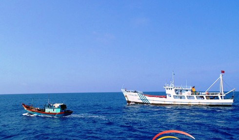 Ngư dân bám biển Hoàng Sa: Gan góc, thạo nghề và yêu Tổ quốc - ảnh 4