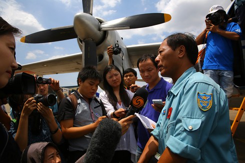 Nhiếp ảnh gia Na Sơn: Vụ tìm máy bay MH370, việc đại sự đừng so đo! - ảnh 2