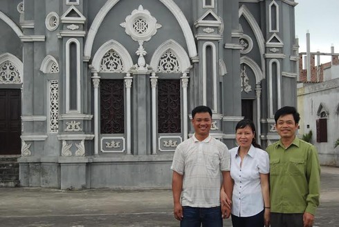 Ân nhân đẩy giúp xe 120km đã từng 3 lần dang dở sự học vì... nhà nghèo - ảnh 2