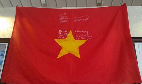 Lần đầu tiên được sờ hiện vật của trận chiến Gạc Ma 1988 - ảnh 8