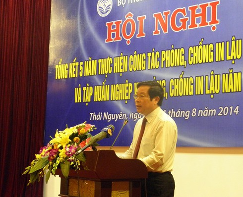 Tổng kết 5 năm thực hiện thông tư liên tịch phòng, chống in lậu - ảnh 1