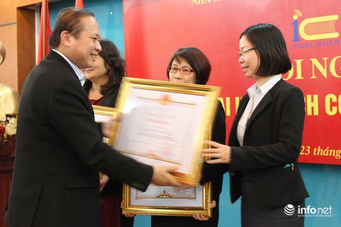 Tập thể, cá nhân NXB Thông tin và Truyền thông nhận bằng khen của Thủ tướng - ảnh 2
