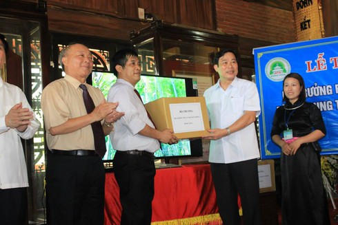 Đoàn Bộ TT&TT dâng hương tưởng niệm Bác Hồ tại Thái Nguyên - ảnh 10