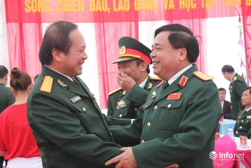 Bộ trưởng Bộ TT&TT dự lễ kỷ niệm 60 năm ngày thành lập Đoàn 338 - ảnh 2